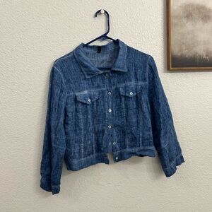 Inizio Large Linen Crop Button Top